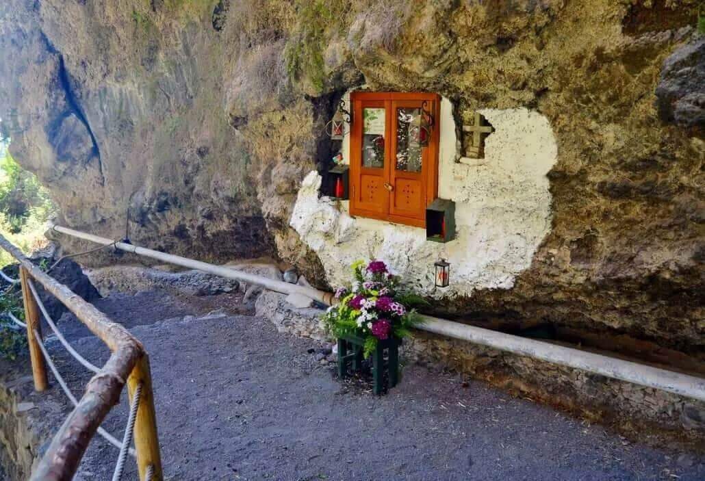 Barranco de Añavingo ermita tenerife