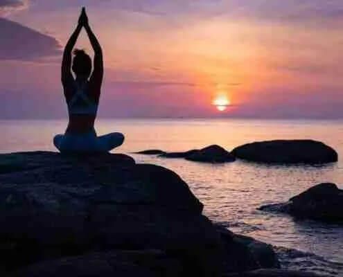 clase yoga al borde mar groupon tenerife