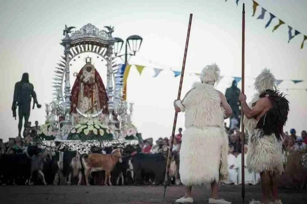 fiestas poulares en tenerife Virgen de Candelaria